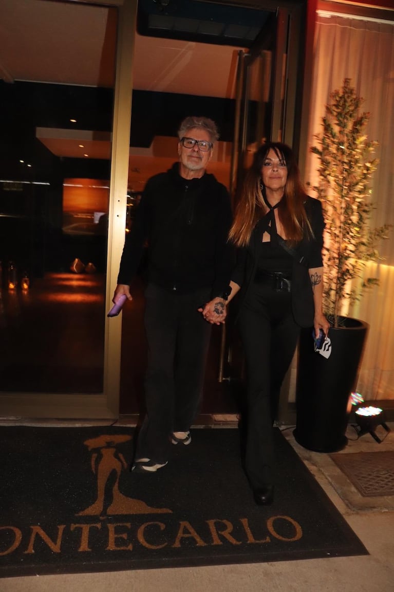 El encuentro de Araceli González y Evelyn Botto en la apertura de un restaurante en Puerto Madero