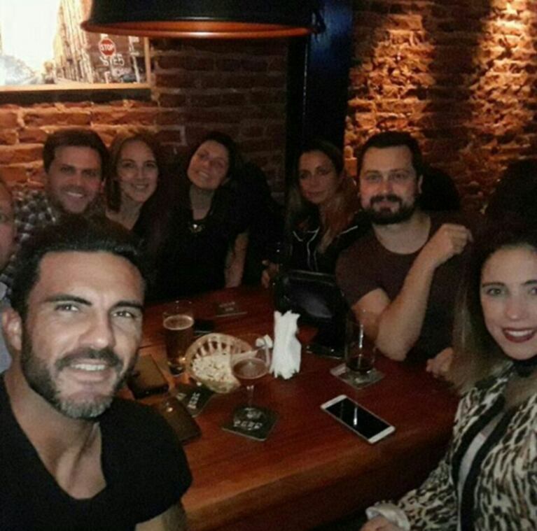 El encuentro de Cubero con Pampita y Pico Mónaco, en la noche marplatense: "No se dio la cena, pero sí unas buenas cervezas"