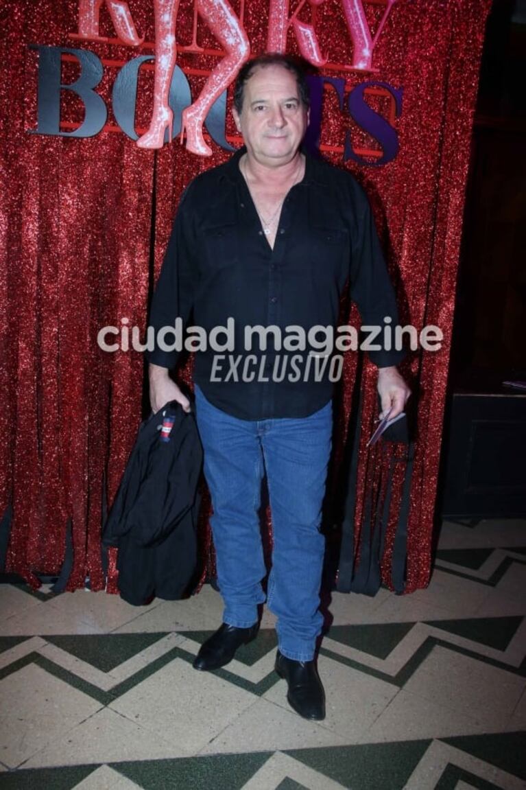 El estreno de Kinky Boots: las fotos de las parejas de famosos en el Teatro Astral 