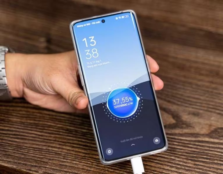 El estudio reveló que un 36 por ciento de los usuarios mantienen sus teléfonos durante tres años o incluso más. 