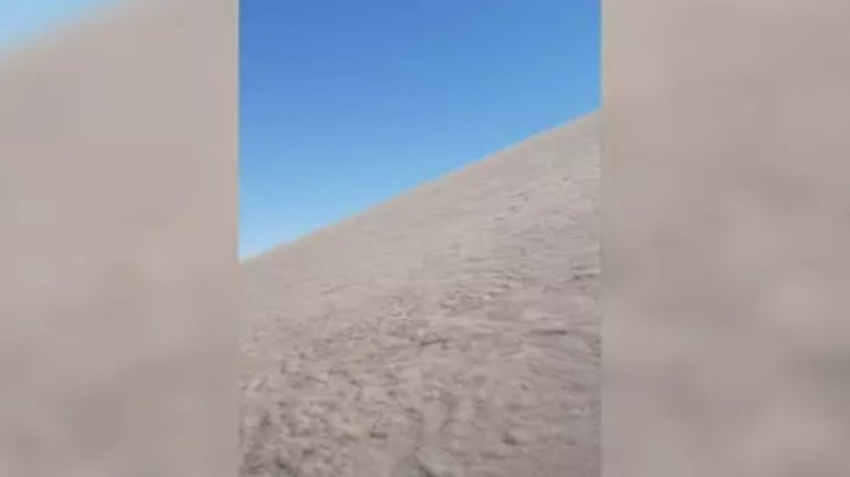 El extraño fenómeno de las dunas del desierto de Mongolia: impresionante