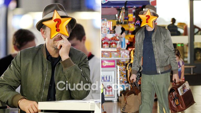 El famoso actor de Hollywood, agarrado infraganti ¡con el dedo en la nariz!