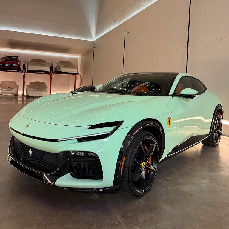 El Ferrari de Maluma: cuánto cuesta el exclusivo modelo único en el mundo. CRÉDITO: Arriba Argentinos.