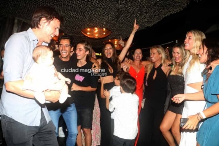 El festejo de cumpleaños de Pampita y Roberto García Moritán por dentro: mimos y muchas sorpresas 