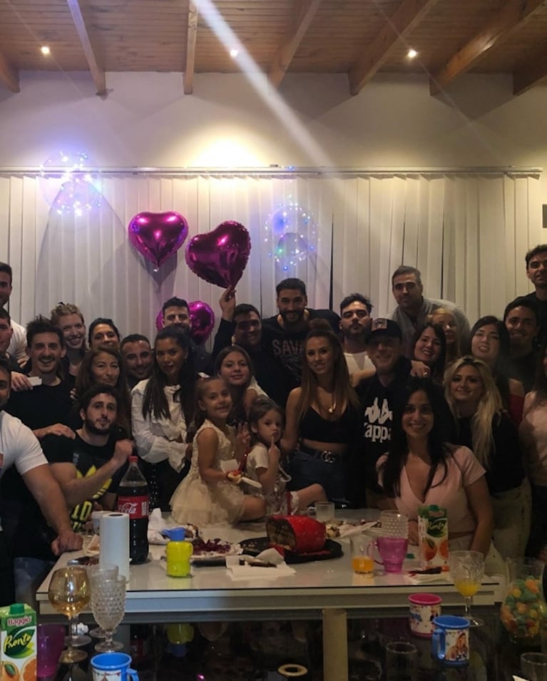 El festejo de cumpleaños de Valeria Aquino con El Polaco y Barby Silenzi: "Gracias por ser parte de mi vida"