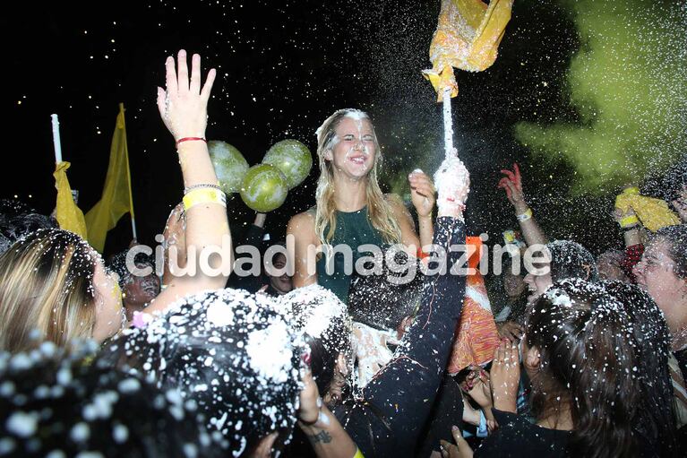 El festejo tras la final del Bailando (Foto: Movilpress)