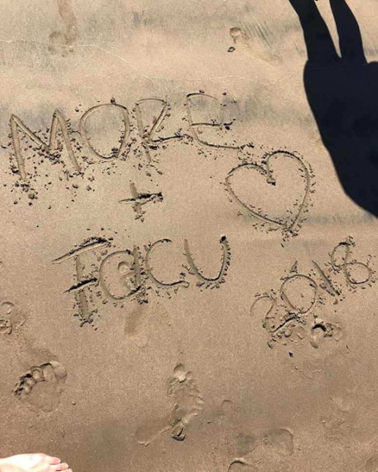 El finde súper romántico de Morena Rial y Facundo Ambrosioni en la playa: "Vamos por más, amor"
