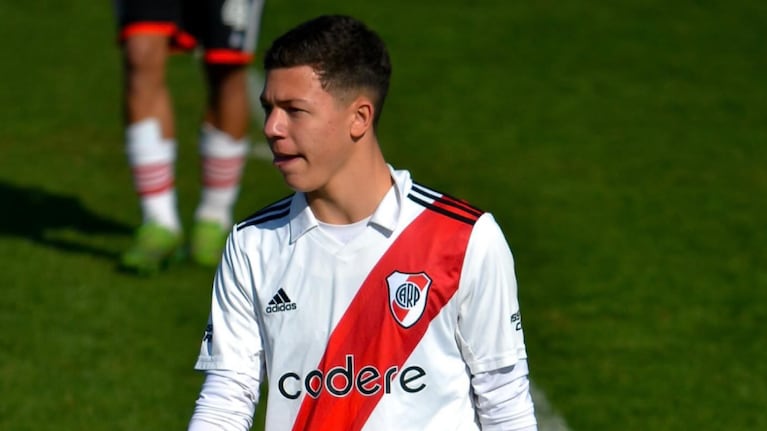 El hijo de Evangelina Anderson presentó a su novia en redes y revolucionó TikTok. Crédito: Instagram