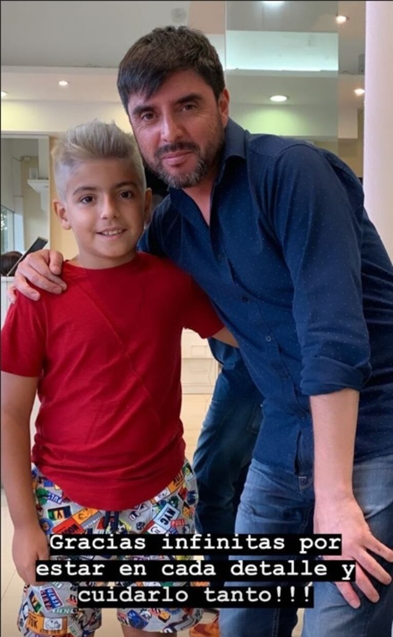 El hijo de Gianinna Maradona y el Kun Agüero se tiñó el pelo de gris como su papá: el back del cambio de look