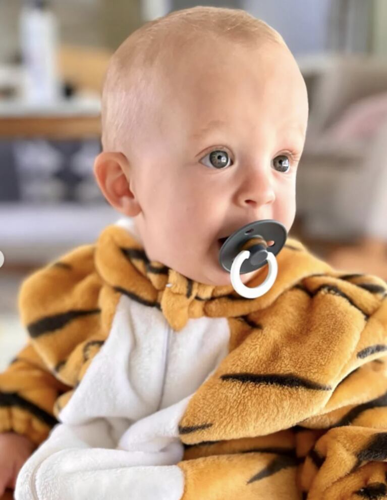 El hijo de Noelia Marzol cumplió 11 meses y lo celebró con un tierno disfraz