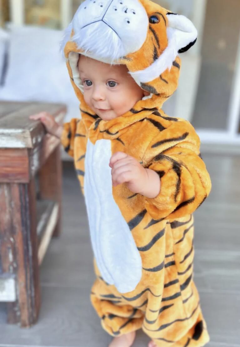 El hijo de Noelia Marzol cumplió 11 meses y lo celebró con un tierno disfraz