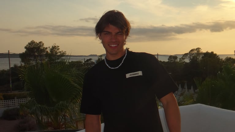 El hijo de Zulemita Menem revolucionó las redes con nuevas fotos y su perfil de modelo. CRÉDITO: Instagram