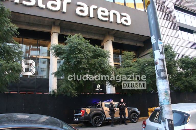 El impresionante operativo de seguridad para trasladar a la Rosalía al estadio donde dará su primer show en Buenos Aires (Foto: Movilpress).