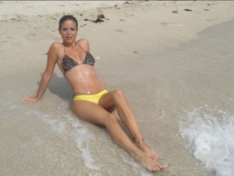El impresionante tatuaje full back cover up que Marianela Mirra se hizo en su espalda