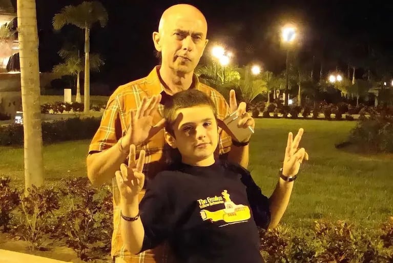 El Indio Solari y su familia
