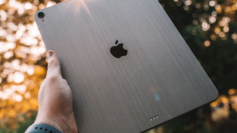 El iPad Pro cuenta con pantalla OLED y portátiles MacBook Air de 13 y 15 pulgadas equipados con el procesador M3.