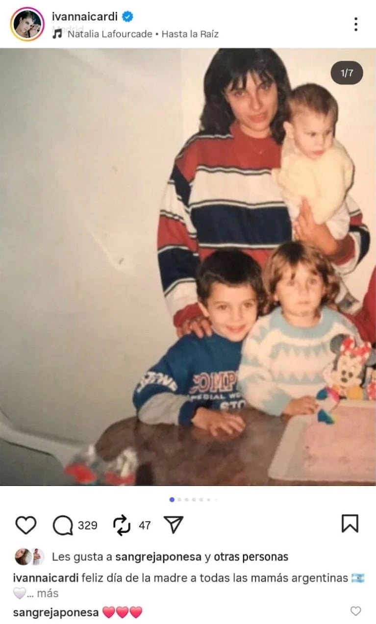 El like y los corazoncitos de la China Suárez al posteo de Ivana Icardi. Captura: Instagram @ivannaicardi