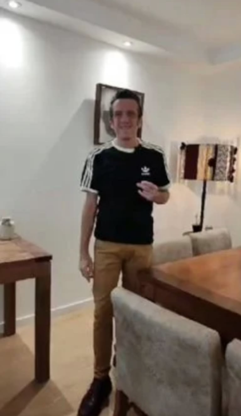 El living de Mauro. Foto: IG | mauro.szeta