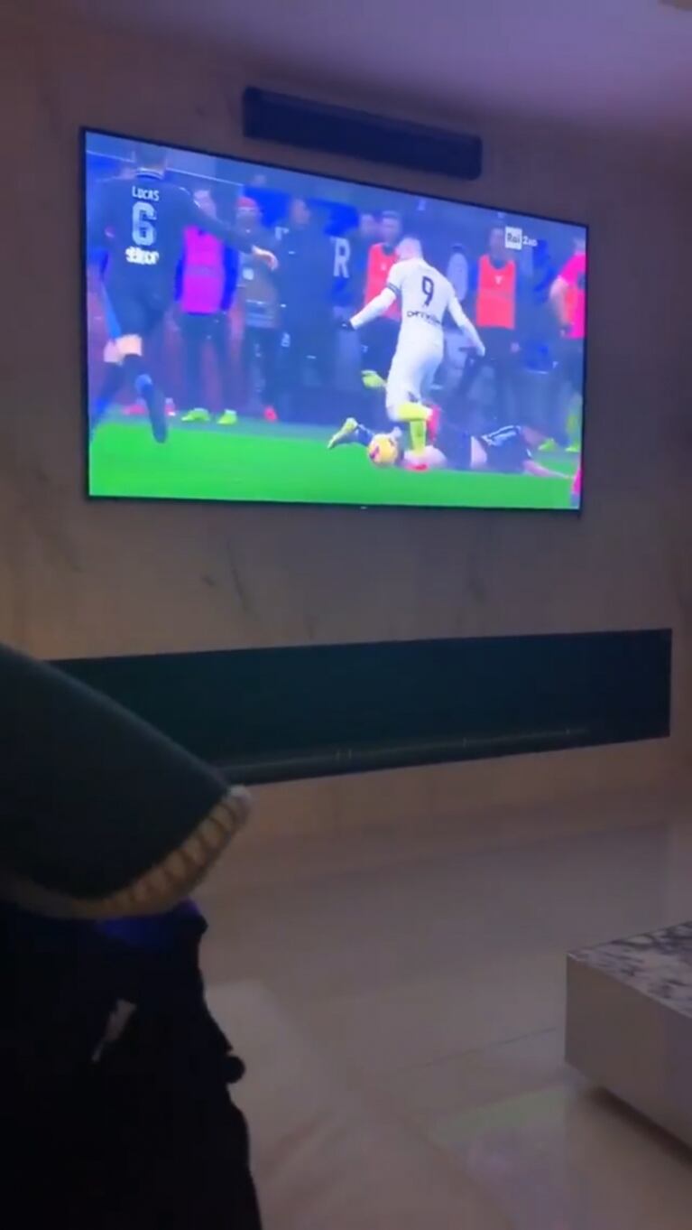 El llanto del hijo mayor de Wanda Nara tras la eliminación del Inter, el equipo de Icardi, de la Copa Italia