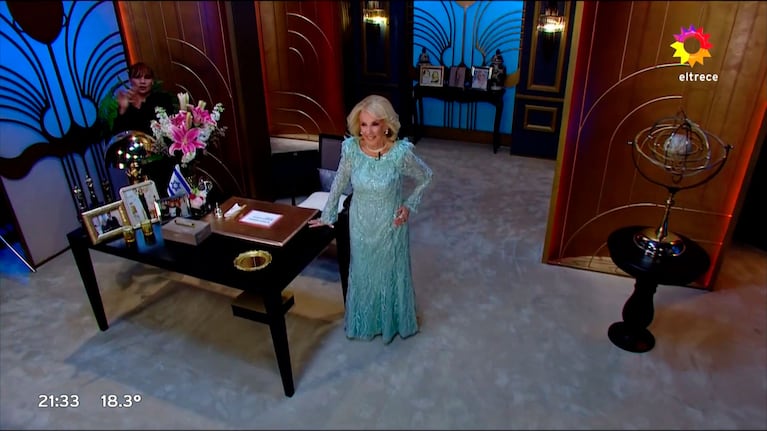El look de Mirtha Legrand para La Noche de Mirtha.