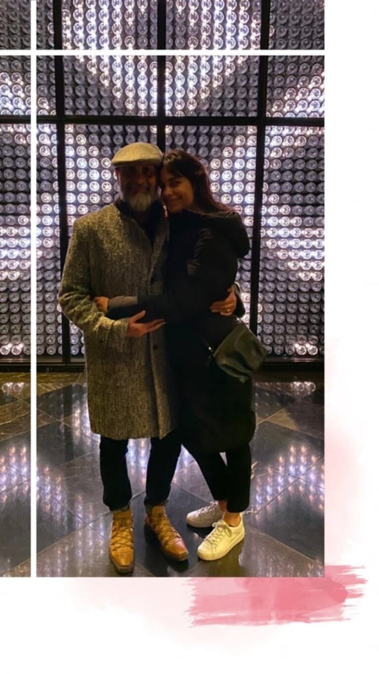 El look "new yorker" de Jorge Rial en su romántico viaje con Romina Pereiro