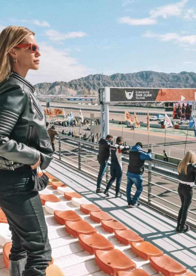 El look súper canchero de Nicole Neumann para ir a ver a José Manuel Urcera al TC: "Mi propia aventura"