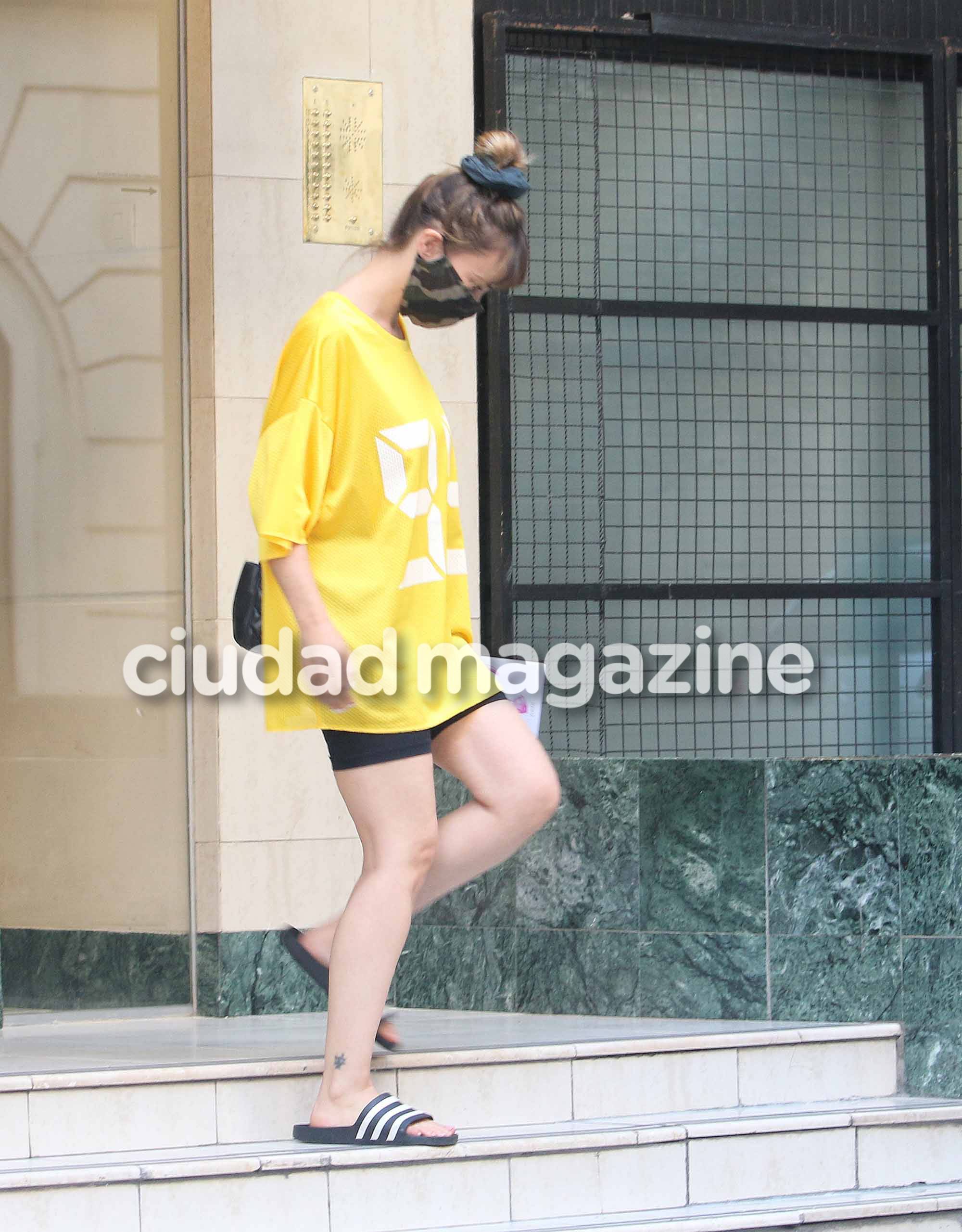 El look súper relajado de Celeste Cid. (Foto: Movilpress)