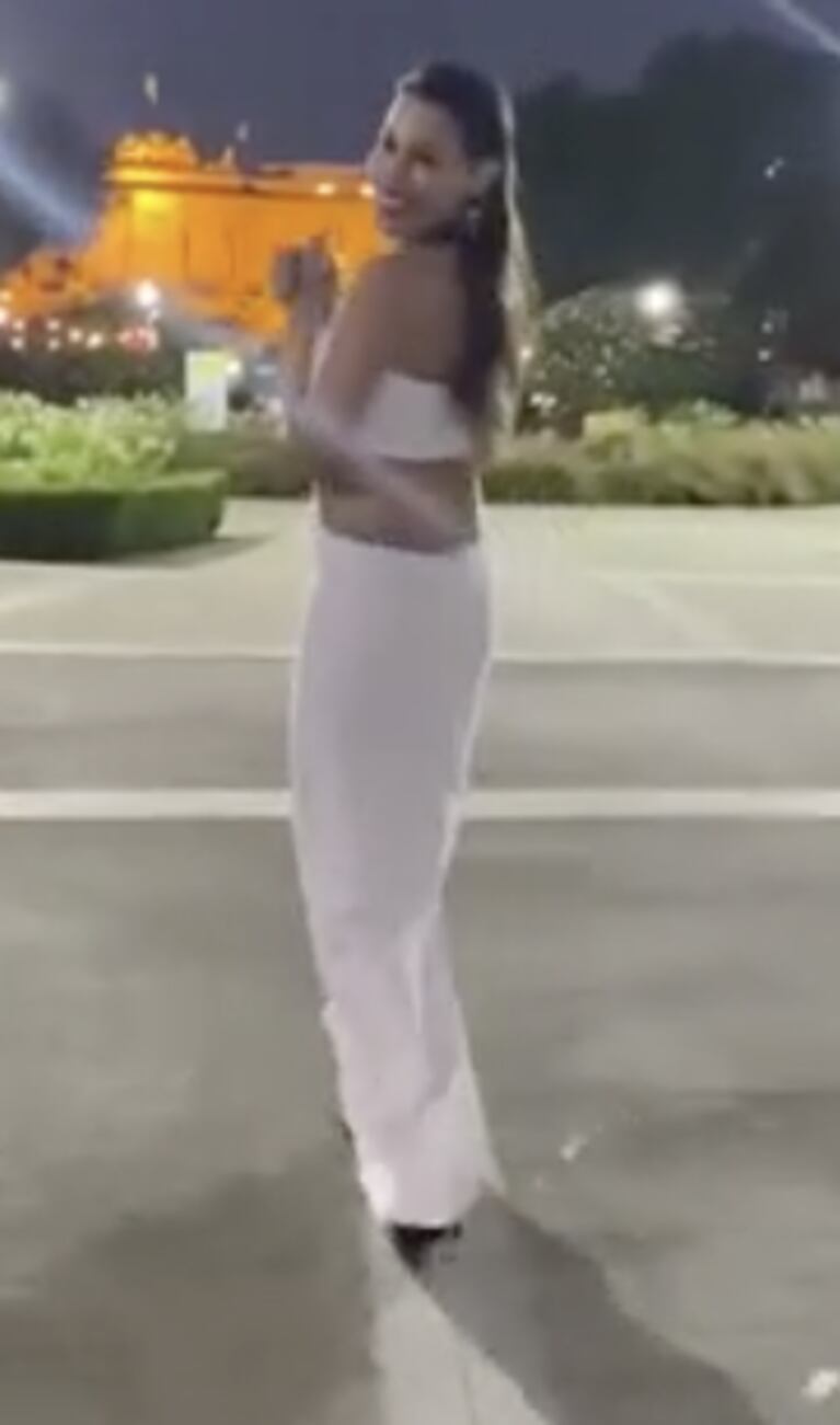 El look súper sexy de Pampita luciendo su pancita de embarazada