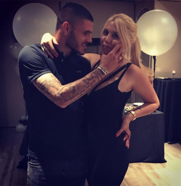 El look súper sexy de Wanda Nara para salir junto a Mauro Icardi: ¡tremendo escote y mimos!