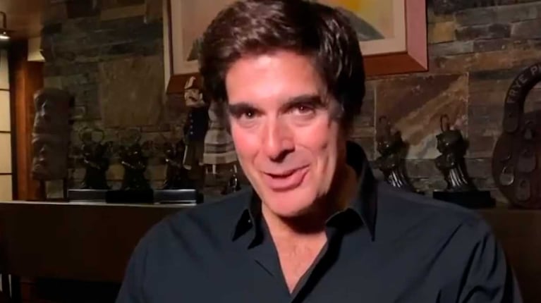 El mago David Copperfield fue acusado de conducta sexual inapropiada por 16 mujeres, algunas menores de edad