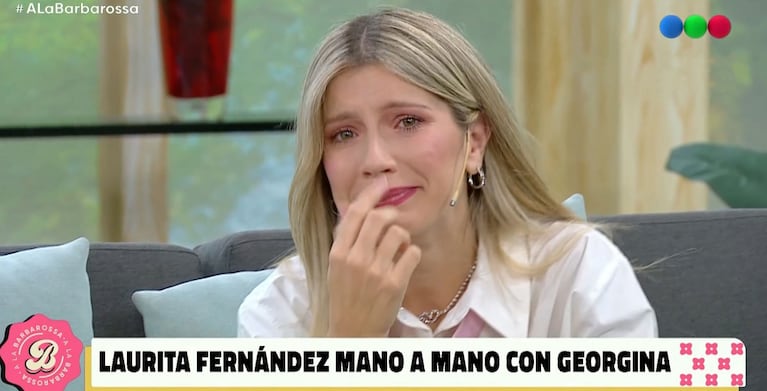 El mal momento de Laurita Fernández en vivo, en el mano a mano con Georgina Barbarossa: “Ay, perdón”
