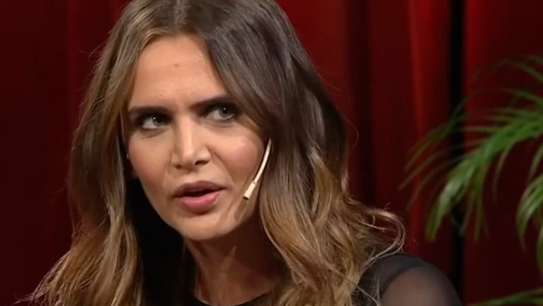 El motivo por el cual le pidieron a Amalia Granata que se "tapara" en Disney.