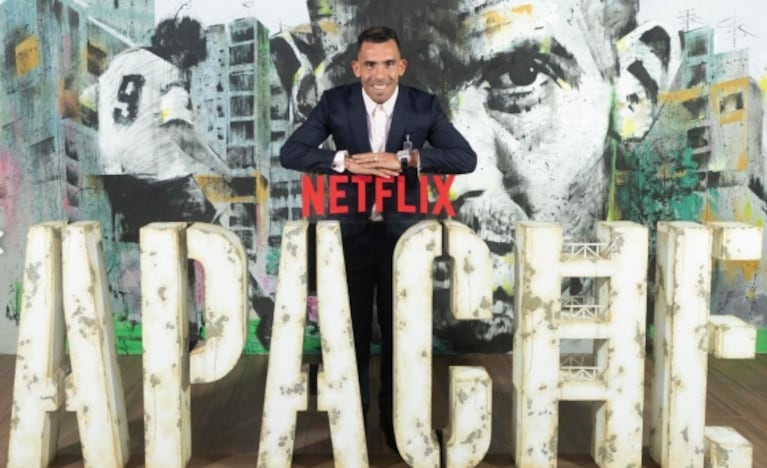 El mundo deportivo se reunió en la función de pre-estreno de Apache: la vida de Carlos Tevez