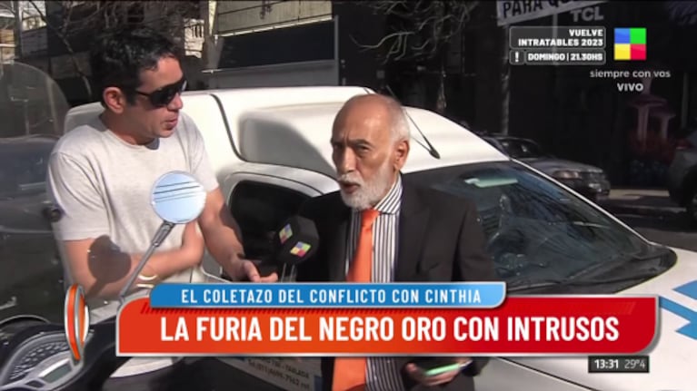 El Negro González Oro, furioso con Intrusos tras su pelea con Cinthia Fernández: "¡Me chupa un huevo!"