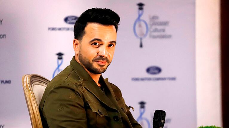 El noble gesto de Luis Fonsi: donó instrumentos a los afectados por los sismos en Puerto Rico