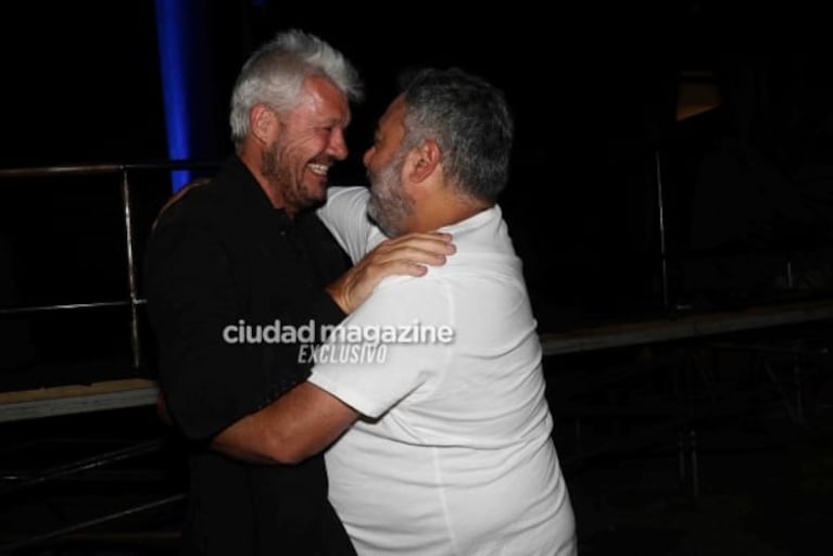 El nuevo look de Marcelo Tinelli que marca tendencia: de rubio platinado a blanco