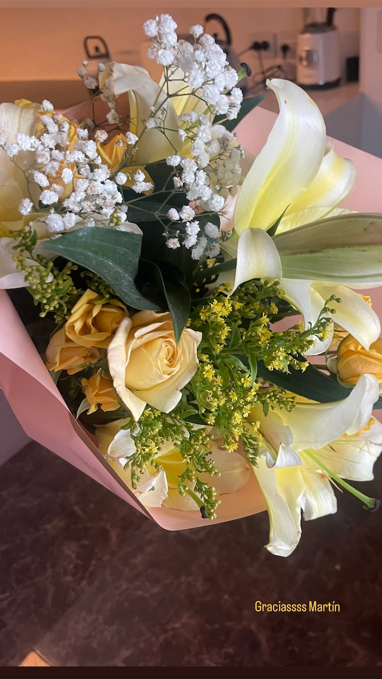 El ostentoso regalo que recibió Wanda nara: “M” y que Nora Colosimo mandó al frente. Crédito: Instagram