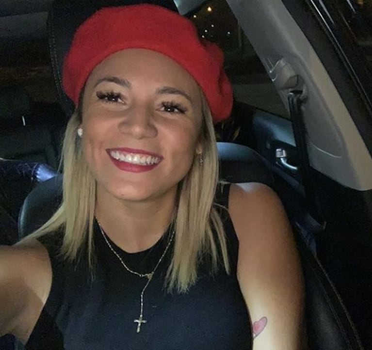 El particular emoji que eligió Rocio Oliva para responder si se va a casar con Diego Maradona