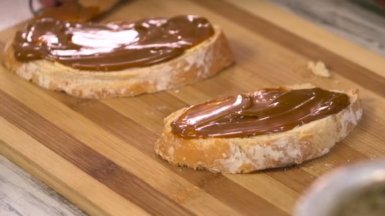 El paso a paso para preparar un pan casero ideal para acompañar con dulce de leche.
Foto: CucinareTV