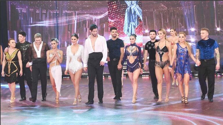 El Polaco, Consuelo Peppino, Tyago Griffo, Barby Silenzi, Flor Vigna, Freddy Villarreal, y Silvina Luna, sentenciados en el cha cha cha de ShowMatch (Foto: Prensa Ideas del Sur)