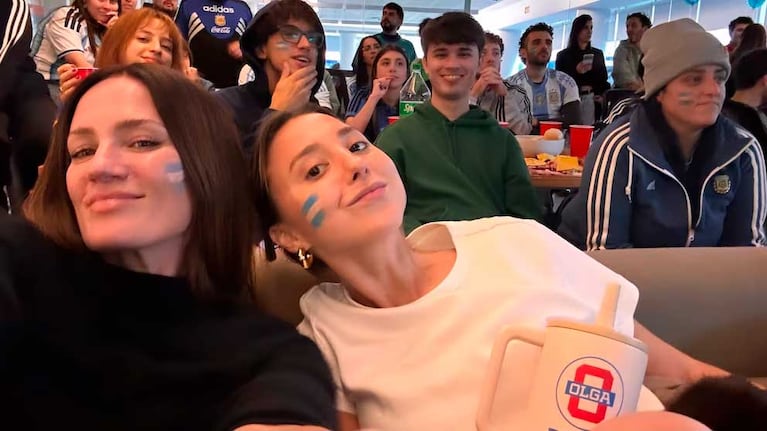 El posteo de Paula Chaves y Bernarda Cella tras la victoria de la Selección Argentina (Foto: Instagram)