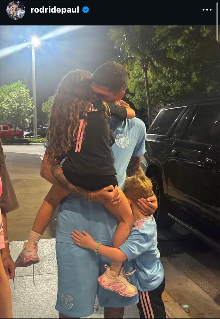 El posteo de Rodrigo de Paul por Año Nuevo (Foto: Instagram/@rodridepaul).