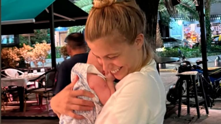 El primer cumpleaños de Justina Bustos con su hija de dos meses (Foto de Instagram @justabustos)