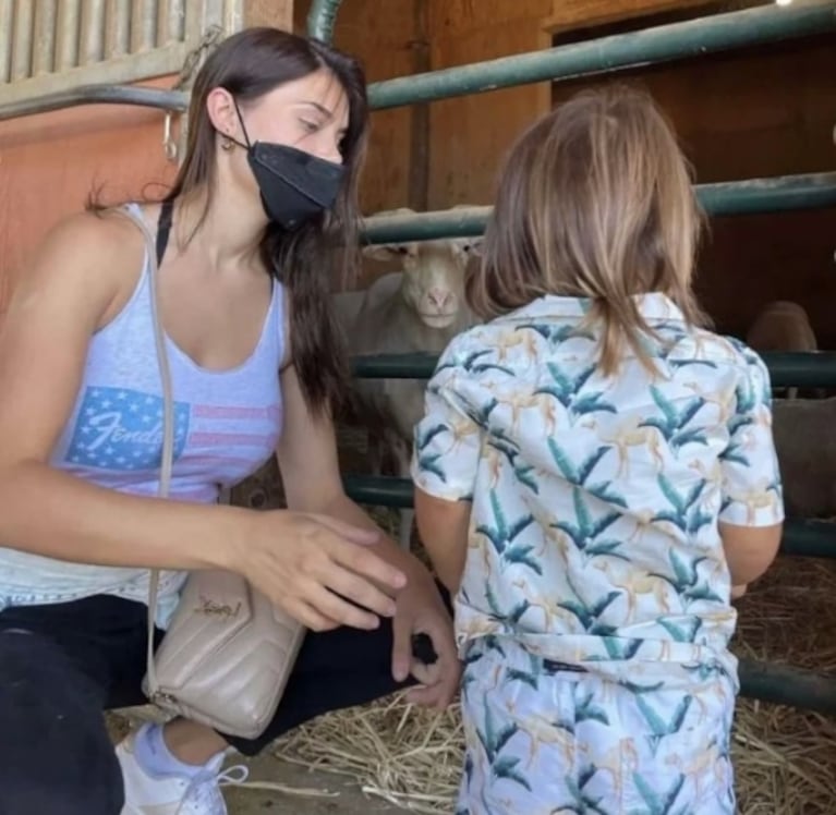 El problema de Eva De Dominici en Estados Unidos cuando lleva a su hijo al colegio: “Les comparto un temita de terapia"