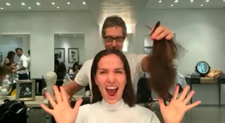 El radical cambio de look de Natalia Oreiro: el video con el que presentó su nuevo corte