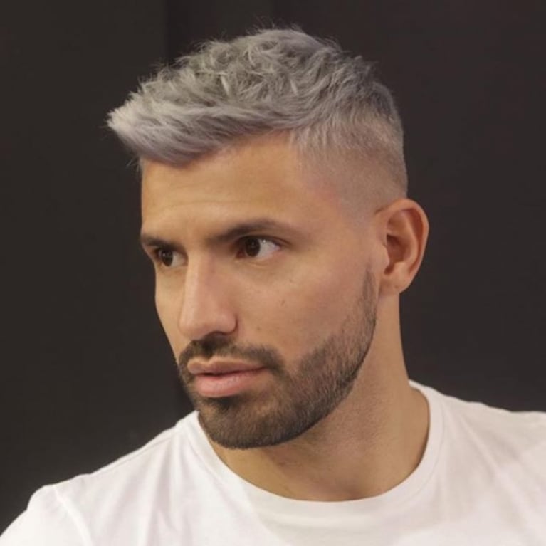 El radical cambio de look del Kun Agüero: abandonó el morocho... ¡y sorprendió con el tono del momento!