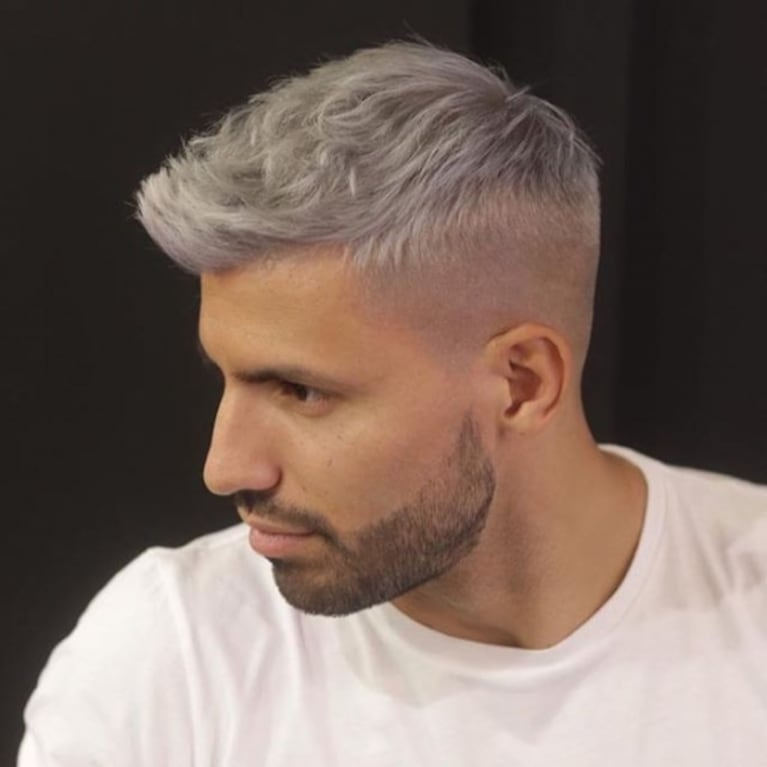 El radical cambio de look del Kun Agüero: abandonó el morocho... ¡y sorprendió con el tono del momento!