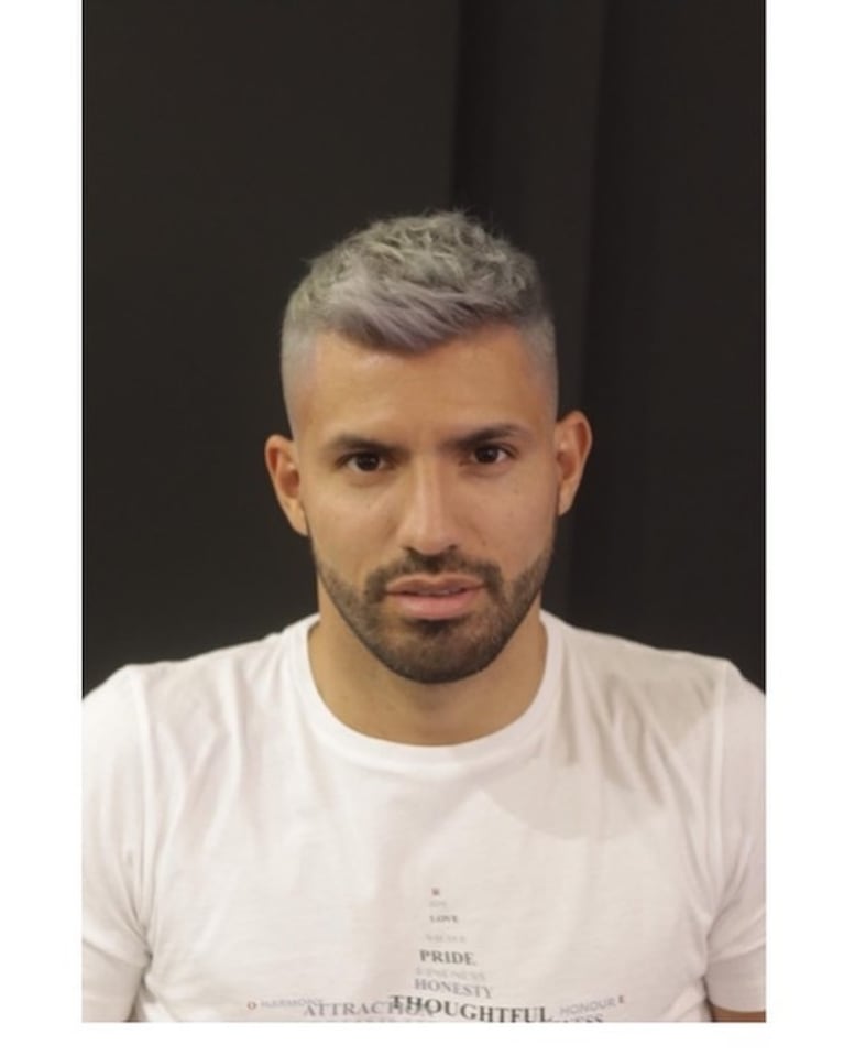 El radical cambio de look del Kun Agüero: abandonó el morocho... ¡y sorprendió con el tono del momento!