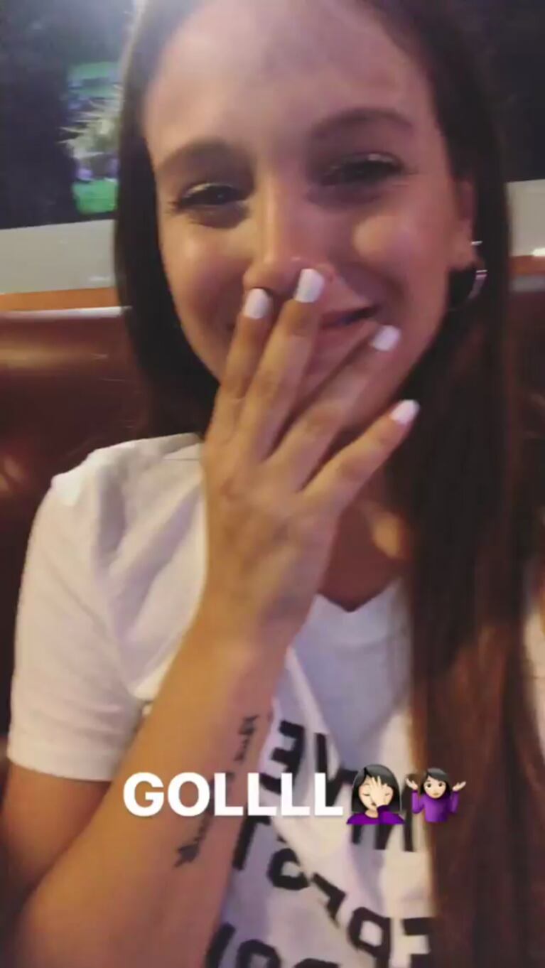 El "reclamo" de Barbie Vélez para su novio: "En vacaciones venimos a ver el Superclásico y no puedo gritar los goles de River"