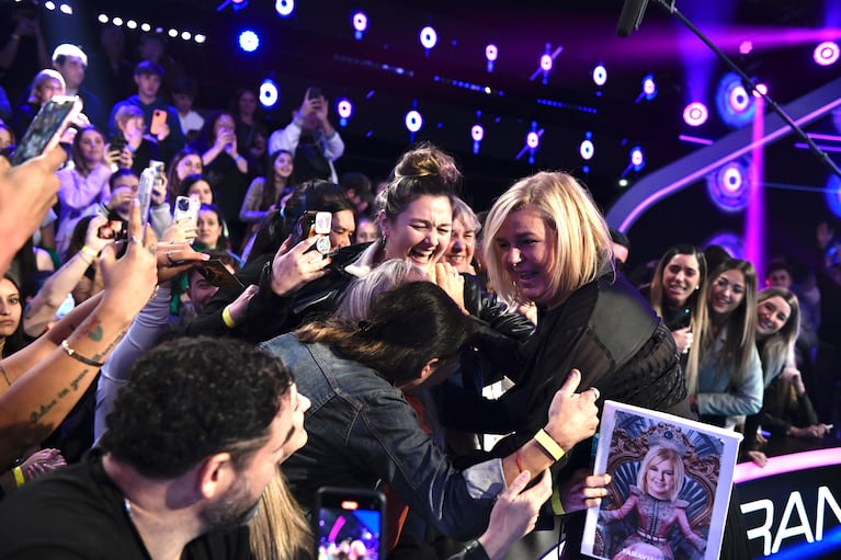 El reencuentro de Virginia con su familia. Foto: Telefe.